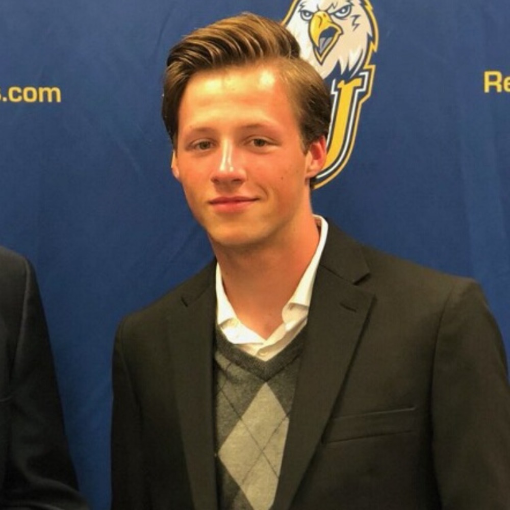 Meet your Posher, Devon